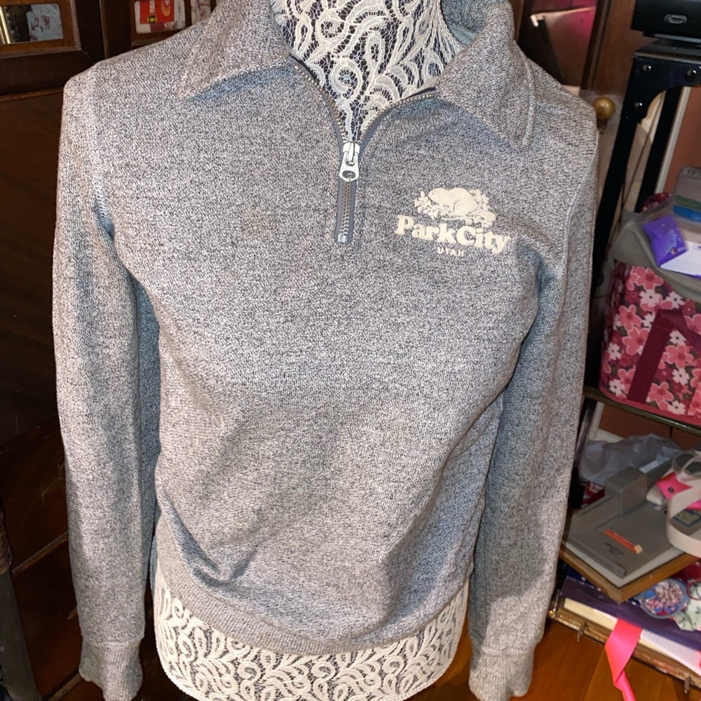 Roots Collared Quarter Zip sz XS